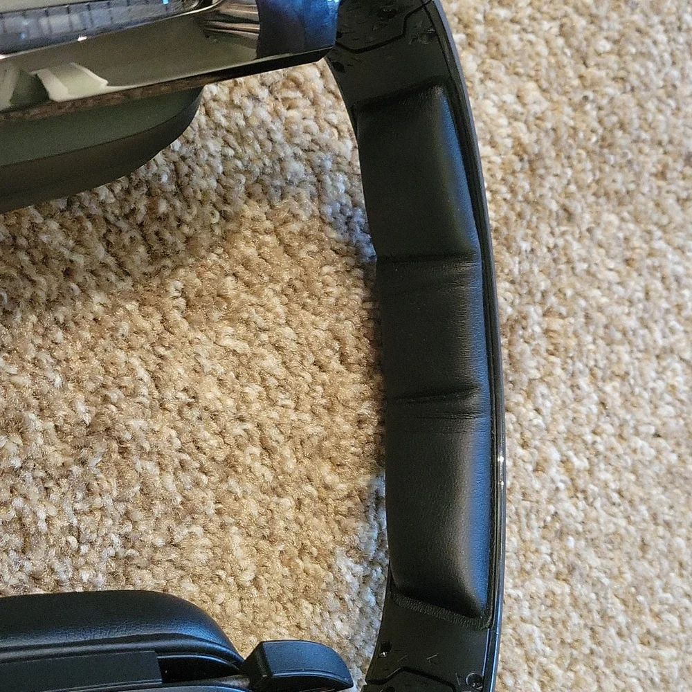 G935 WIRELESS 7.1 SURROUND LIGHTSYNC GAMING HEADSET